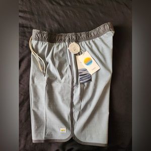 VUORI Banks Short Men's Size Large